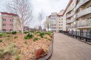 Photo 13- click for photo gallery